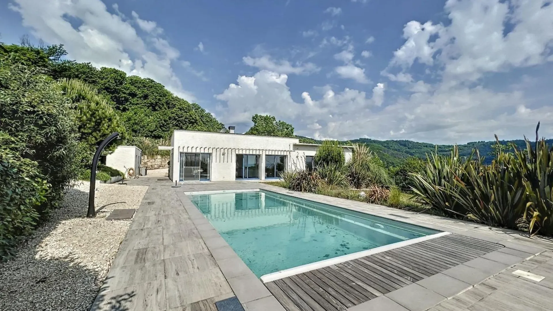 Villa D'Architecte Moderne Chazeaux